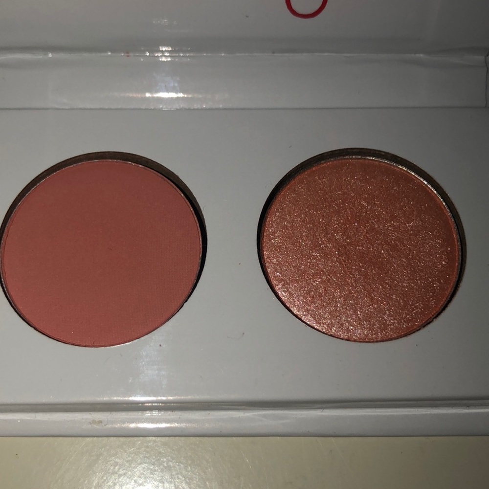 Kylie Jenner Mini Valentine’s eyeshadow